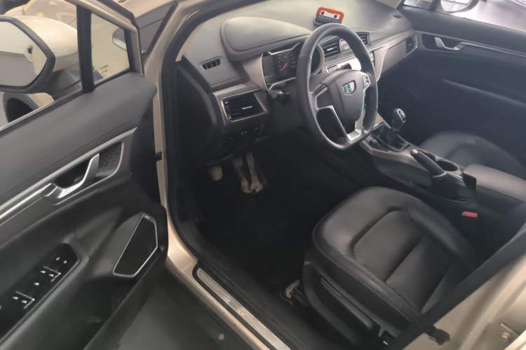 Used Geely Auto Emgrand GS 2016 Elegant Edition 1.8L Manual LingShang Model Driver Seat