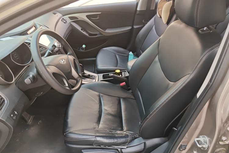 Used Hyundai Elantra (5th Generation / Langdong) 2012 1.6L Automatic Fashion Edition Left Front Seat