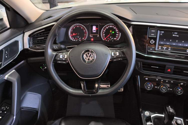 Used Volkswagen Tayron 2019 330TSI Two-Wheel Drive Luxury Model China VI Standard
