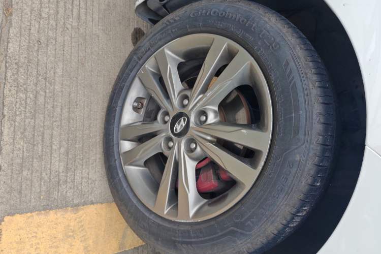 Used Hyundai Elantra (6th Generation / Lingdong) 2016 1.4T Dual-Clutch Xuan Dong · Dynamic Version
