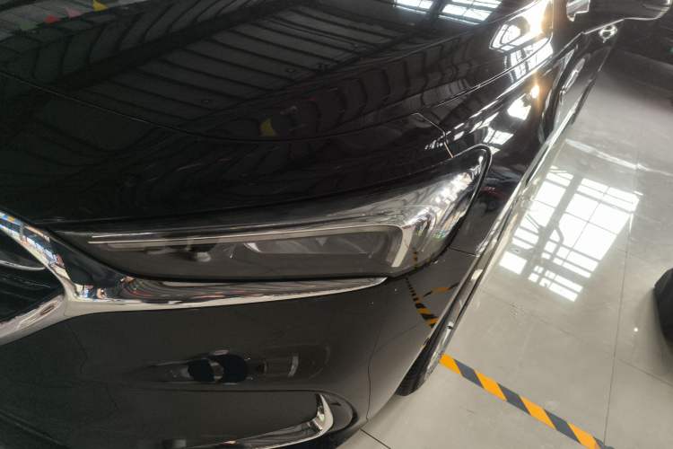 Used Buick LaCrosse 2021 552T Luxury Version Left Front Headlight