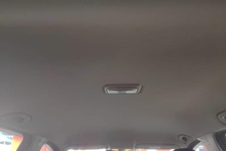 Used FAW Senya R7 2016 1.6L Manual Luxury Model
