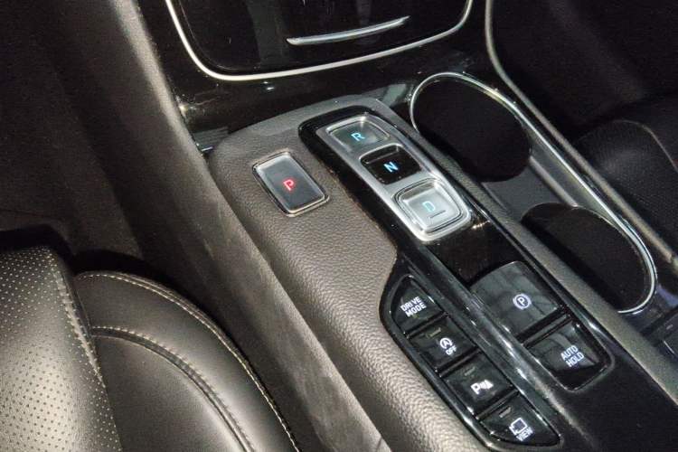 Used Hyundai Santa Fe 2020 380 TGDi Automatic Two-Wheel Drive DLX Prestige Edition PLUS