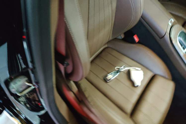 Used Mercedes-Benz E-Class 2023 E 260 L
