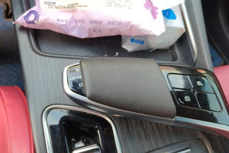 Used Changan UNI-T 2020 1.5T Prestige Version
