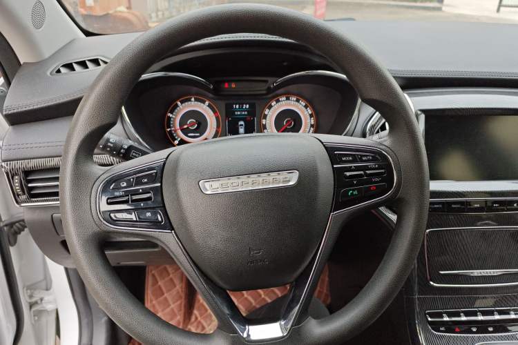 Used Leopaard CS9 2017 1.5L Manual Fashion Model
