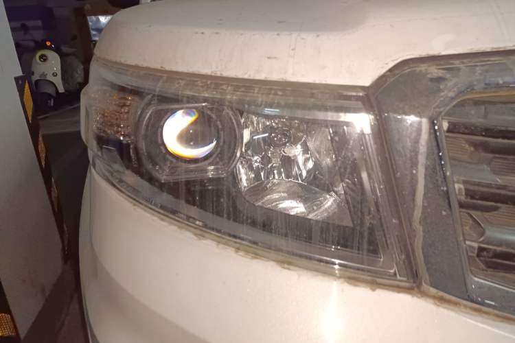 Used CHANGAN OSHAN X70A 2018 1.5L Manual Standard Edition
