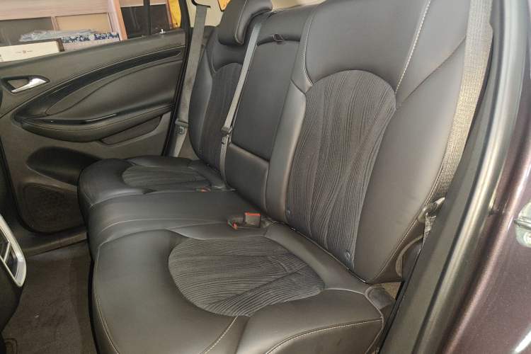 Used Buick Envision 2017 20T Two-Wheel Drive Leading Version
