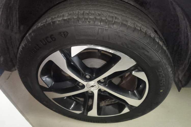 Used Chevrolet Seeker 2022 1.5T CVT RS Bee Wave Edition Right Rear Wheel Hub