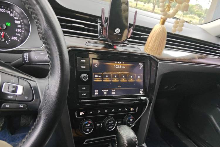 Used Volkswagen Magotan 2019 330TSI DSG Leading Edition China V Standard