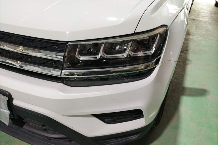 Used Volkswagen Tharu 2019 280TSI Two-Wheel-Drive Trend Edition China V Standard Left Front Headlight