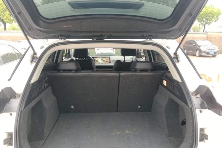 Used NETA U 2023 NETA U-Ⅱ Challenge Edition 500 U Show – Lithium Iron Phosphate Trunk