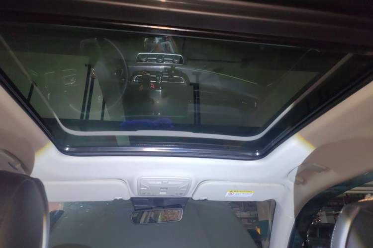 Used Hongqi HS5 2023 2.0T Four-Wheel Drive Flagship Pro Edition Headliner