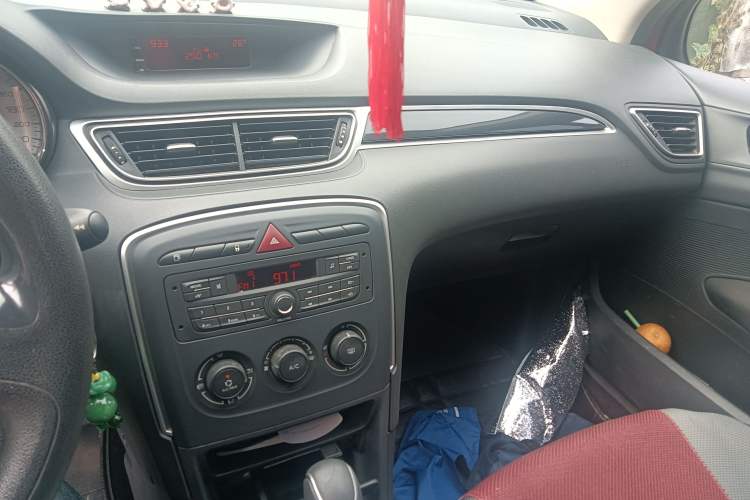 Used Peugeot 308 2014 Enjoy Edition Classic 1.6L Automatic Premium Model
