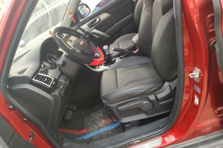 Used Haval H2 2015 1.5T Automatic Two-Wheel Drive Elite Edition Left Front Seat