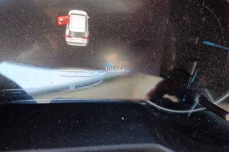 Used Toyota RAV4 2020 Dual-Engine 2.5L E-CVT Four-Wheel Drive Elite Edition Odometer Close Up