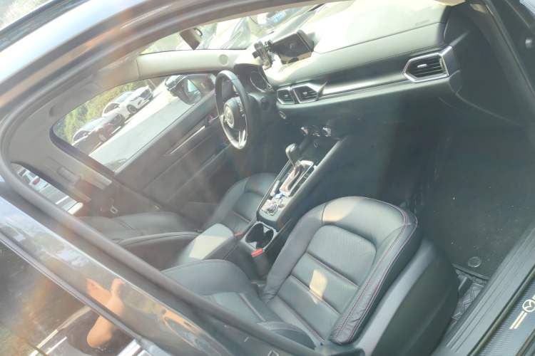 Used Mazda CX-5 2021 2.0L Automatic Two-Wheel Drive Black Knight Right Front Seat