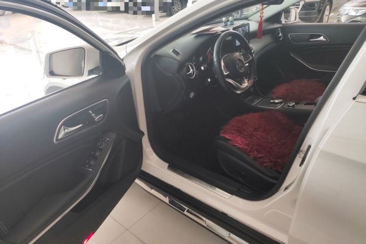 Used Mercedes-Benz GLA 2019 GLA 200 Fashion Model Driver Seat