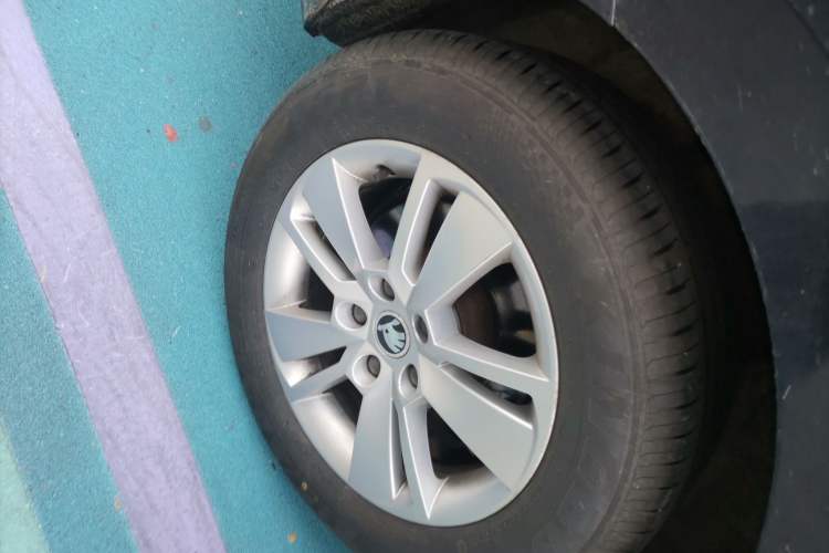 Used Skoda Superb 2016 TSI280 Manual Front-Drive Version
