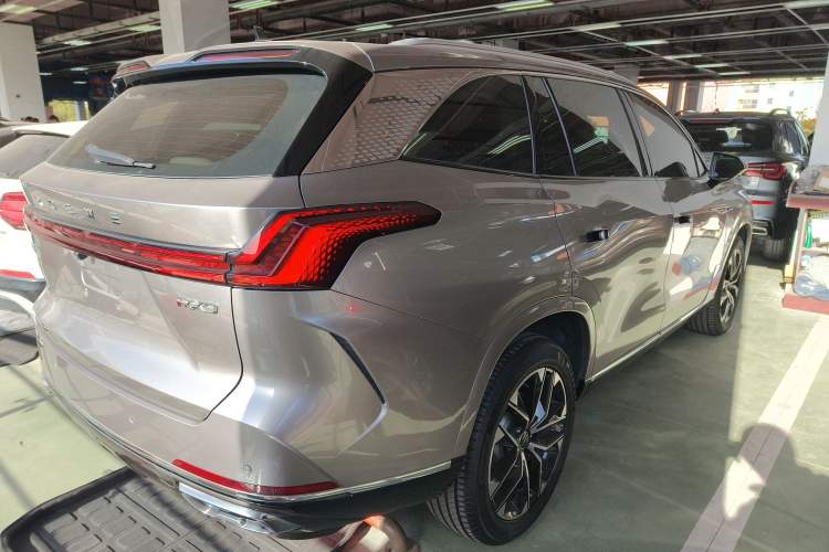 Used Roewe RX9 2023 2.0T Two-Wheel Drive Enjoyment Version