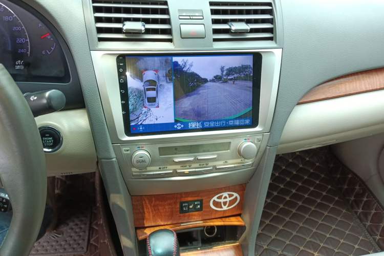 Used Toyota Camry 2011 240G Luxury Anniversary Edition Audio And AC Panel