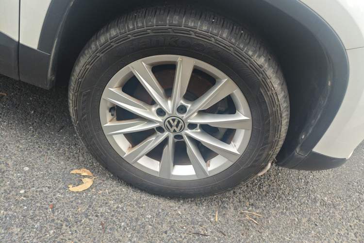 Used Volkswagen Tiguan 2017 300TSI Automatic Two-Wheel Drive Silk Road Luxury Edition
