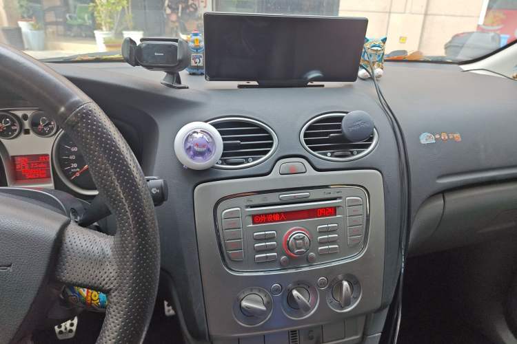 Used Ford Focus 2013 Hatchback Classic 1.8L Manual Base Model