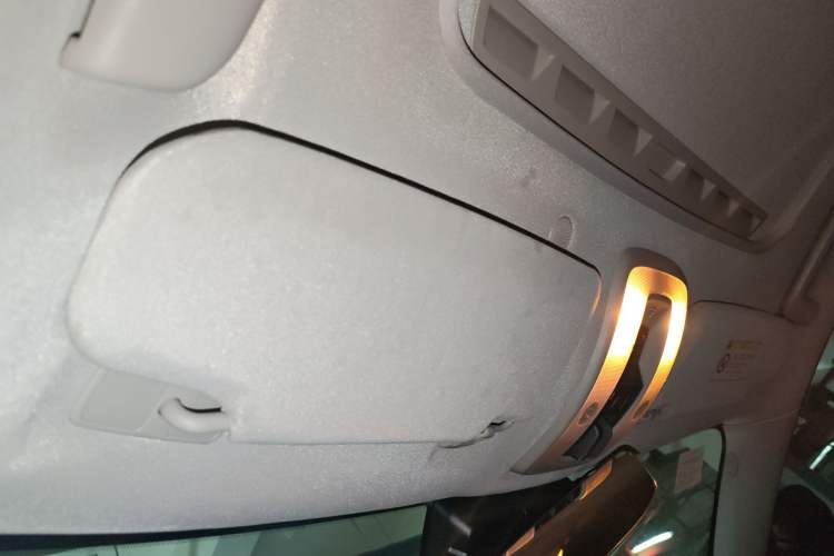 Used Volvo V60 2015 T5 Zhiya Edition Headliner