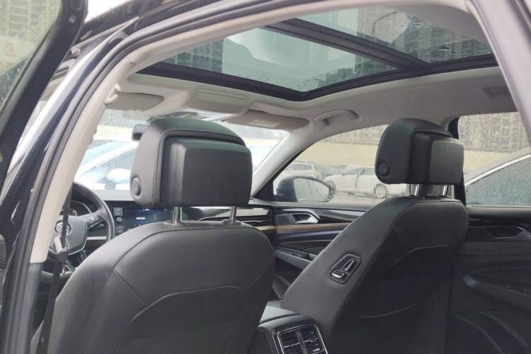 Used Volkswagen Passat 2019 330TSI Luxury Edition China V Standard