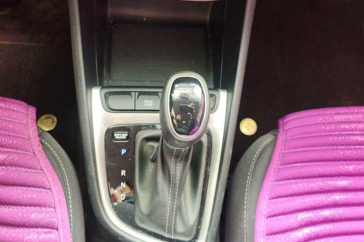 Used Hyundai Celesta 2018 1.6L Automatic GL Enjoyment Edition China VI compliant