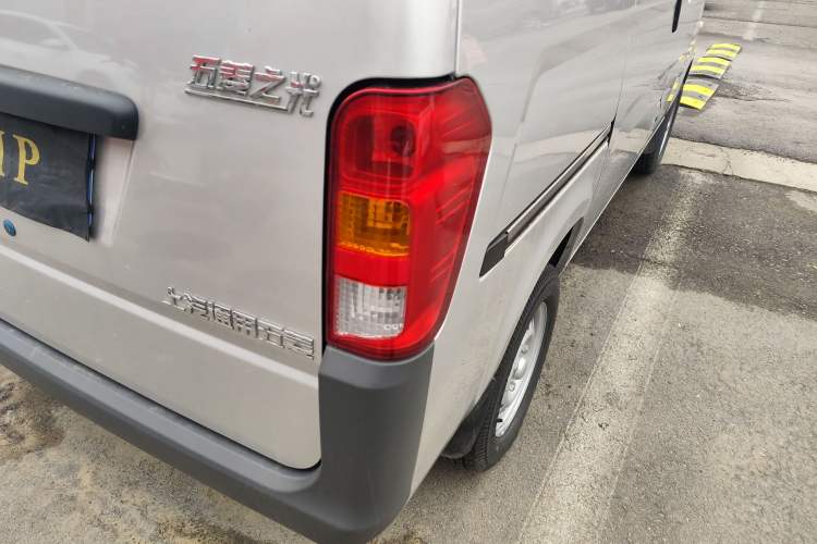 Used Wuling Zhiguang 2023 1.5L Practical Version 5/7 Seats
