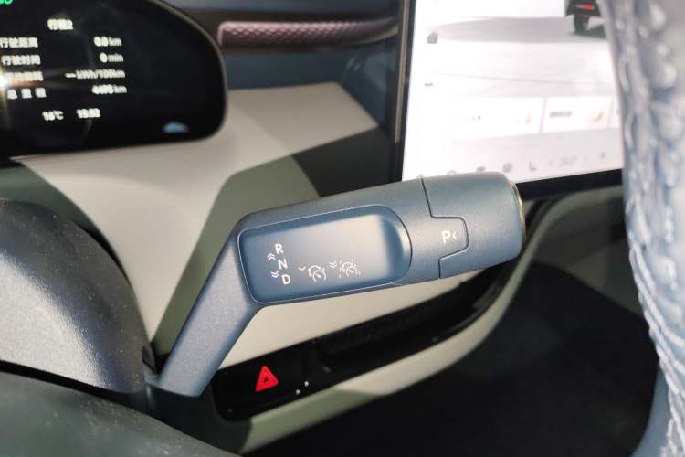 Used Zeekr MIX 2025 Long-Range Intelligent Driving Edition
