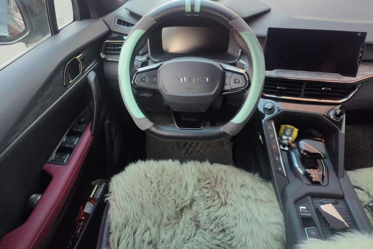 Used Lynk & Co 06 2020 1.5T JinPro model
