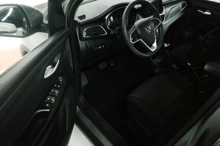 Used Baojun 730 2021 1.5T CVT Fashion Version 7 Seats