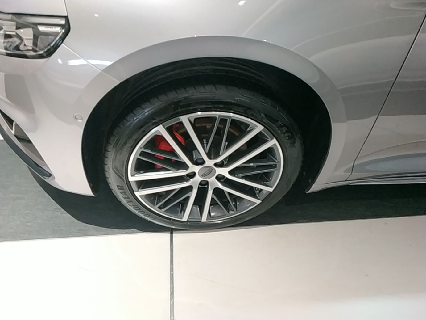 Geely Auto Preface 2023 2.0TD Prestige Version — снимка 10