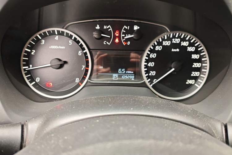 Used Nissan Sylphy 2018 1.6XV CVT Deluxe Edition Odometer Close Up