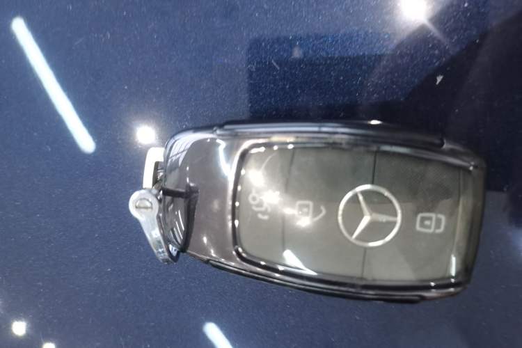 Used Mercedes-Benz GLE 2022 Refreshed GLE 450 4MATIC Luxury Edition Vehicle Key