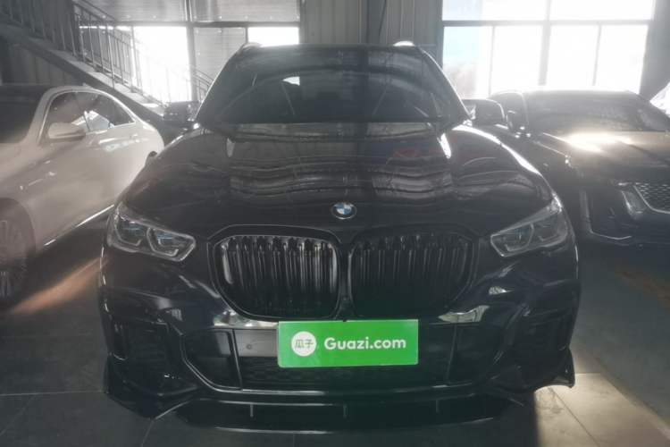 Used BMW X5 2022 Restyled xDrive 30Li Luxury Version M Sport Package
