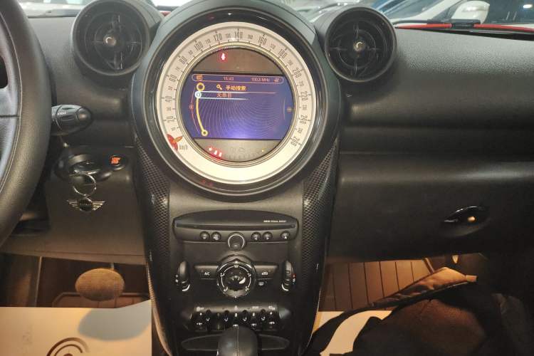 Used MINI Countryman 2014 1.6L COOPER Fun
