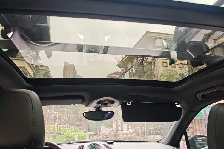 Used Porsche Cayenne 2014 Cayenne Platinum Edition 3.0T