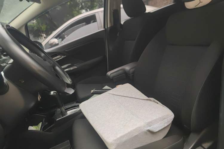 Used Honda Fit 2018 1.5L CVT Comfort Sunroof Version Left Front Seat