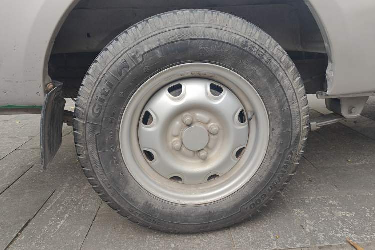 Used CHANGAN KUAYUE V3 2017 1.2L Box-Type Truck DK12-10 Exterior 5