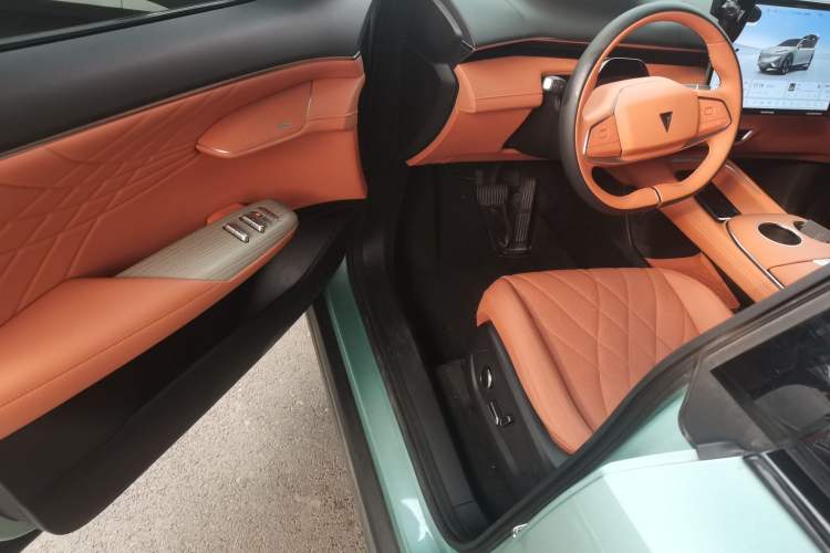 Used Deepal S07 2023 200Max Range-Extended Version
