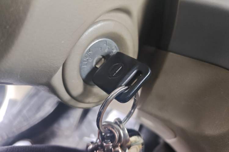 Used Nissan Sylphy 2012 Classic 1.6XE Automatic Comfort Edition Vehicle Key