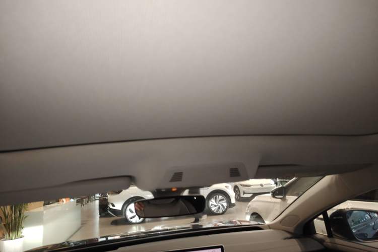 Used Volkswagen ID.7 VIZZION 2024 AIR model