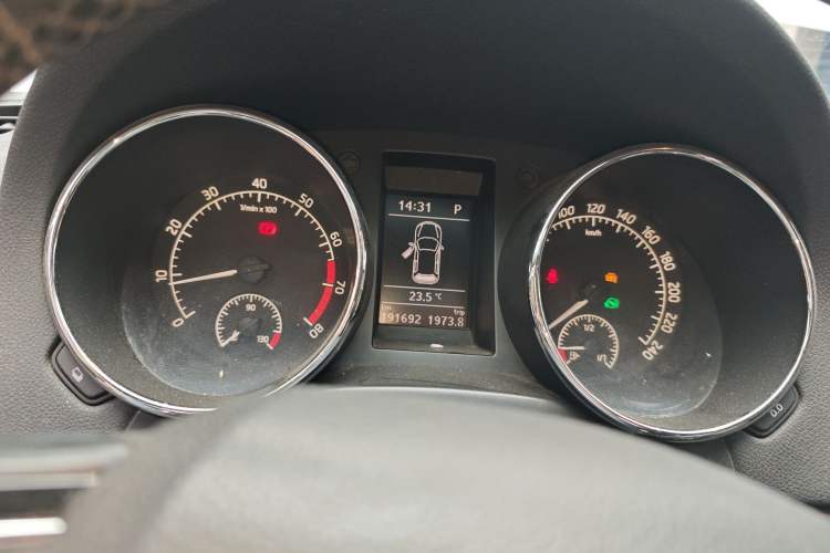 Used Skoda Yeti 2014 1.8TSI DSG Polar Edition
