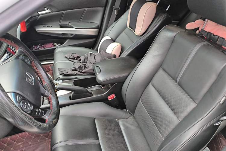 Used Honda Crosstour 2014 2.4L Luxury Edition Left Front Seat