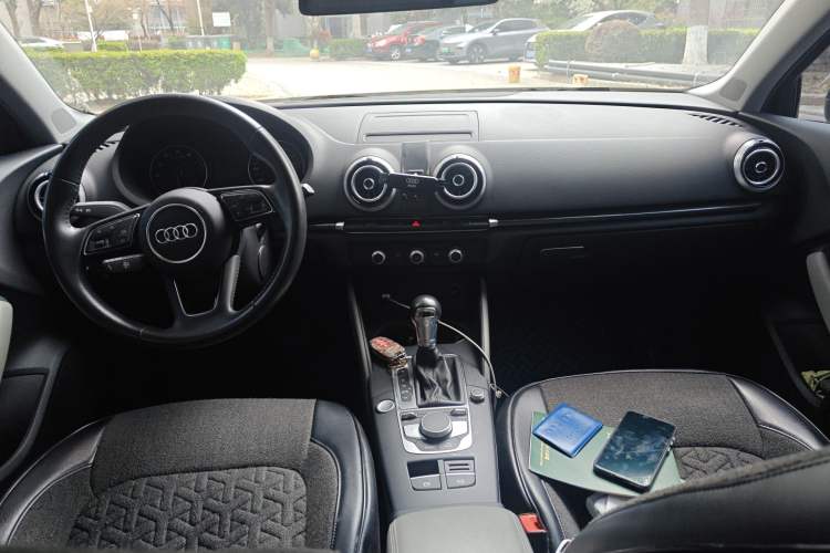 Used Audi A3 2020 Limousine 35 TFSI Fashion Edition China VI Emission Standard
