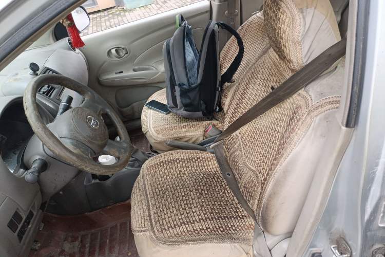 Used Nissan Sunny 2011 1.5XE Manual Comfort Edition Left Front Seat