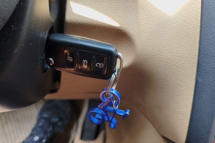 Used Volkswagen Touran 2011 1.4T DSG ZhiZhen Edition 5 Seats
